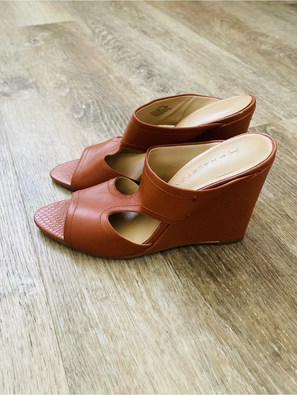 H by Halston sleek tan